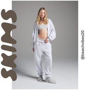 SKIMS Cotton Fleece Classic Zip-Up Hoodie Medium Light Heather Grey NWT O-309